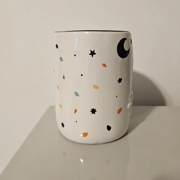 Rae Dunn X Disney BEWARE Halloween Mug Minnie Mouse - Picture 3 of 6